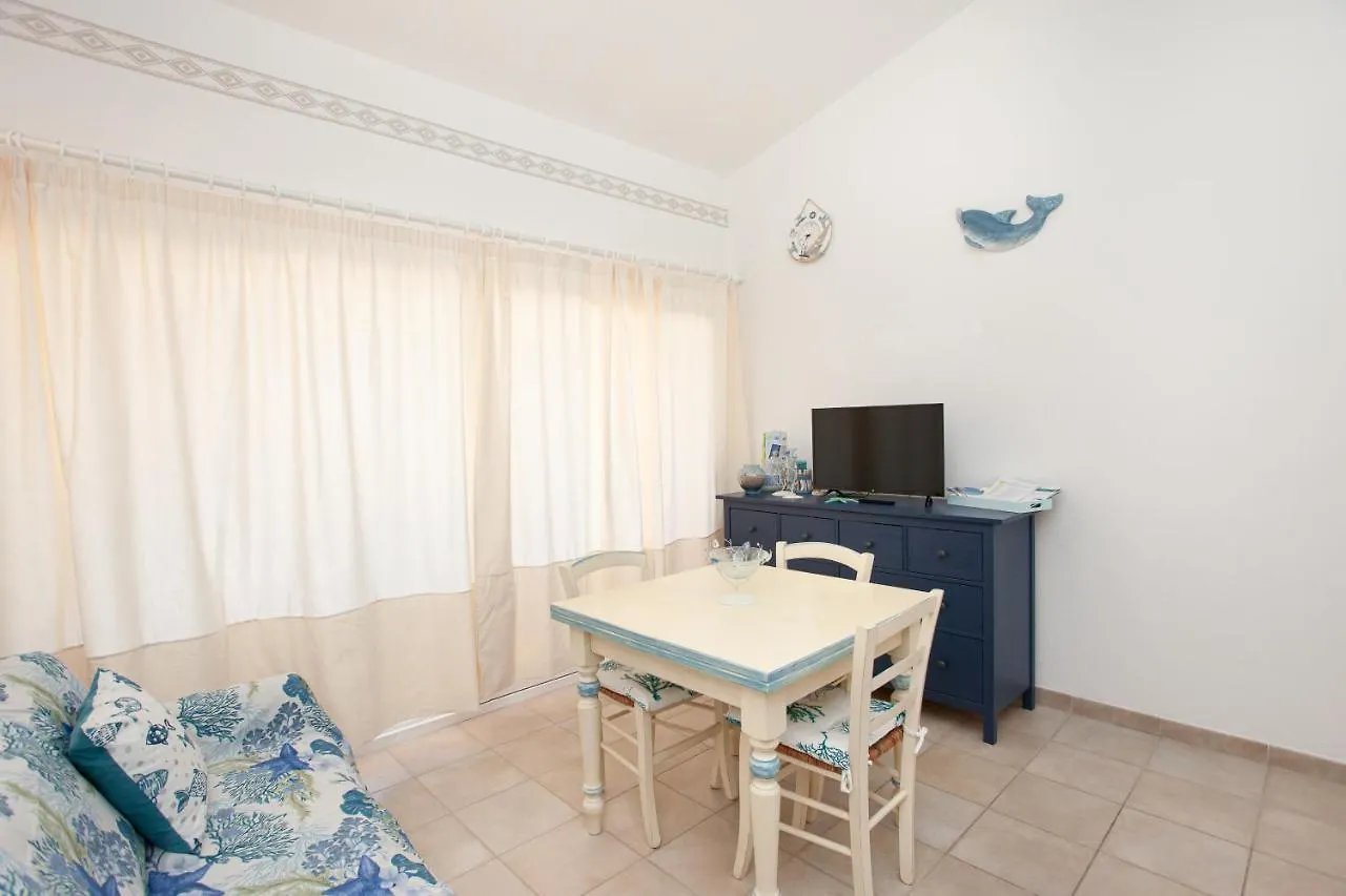 Porto Coda Cavallo Beach House A 300 Mt Dal Mare, Con Terrazza Panoramica San Teodoro